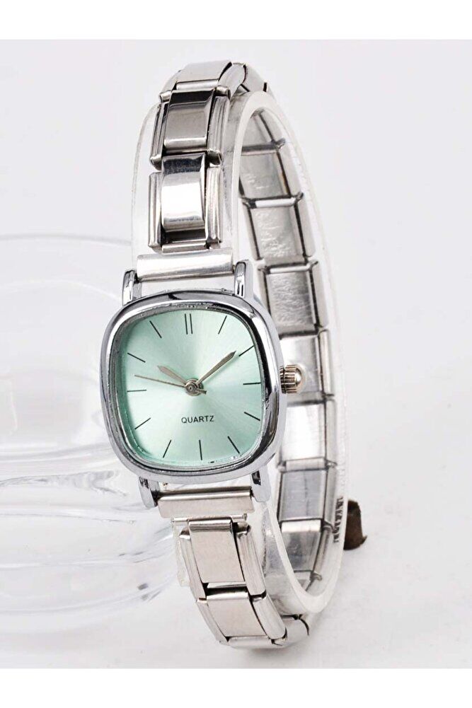 Gümüş Renk Esnek Lastikli Kordon Mint Yeşili Kadran Şık Sade Genç Kız Kadın Kol Saati