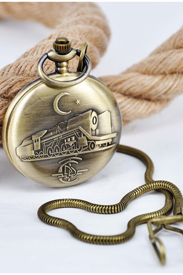 Gümüş Renk Tren Kabartmalı Köstekli Cep Saati SU-1270