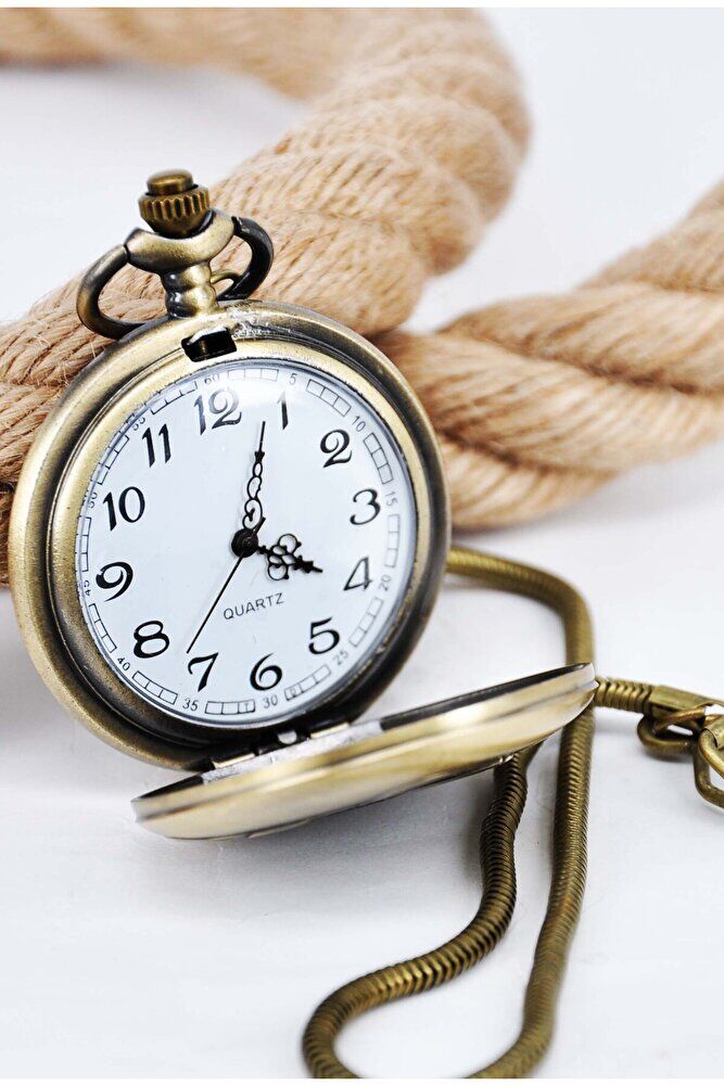 Gümüş Renk Tren Kabartmalı Köstekli Cep Saati SU-1270