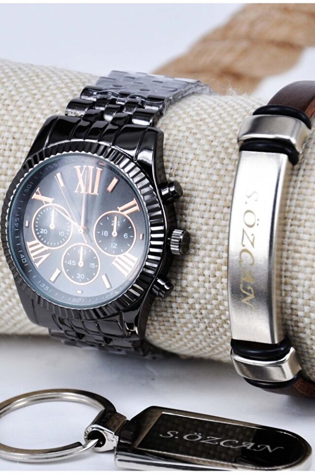 Siyah Metal Kordon Roma Rakamlı İsimli Bileklikli Anahtarlıklı Erkek Klasik Analog Saat Modeli