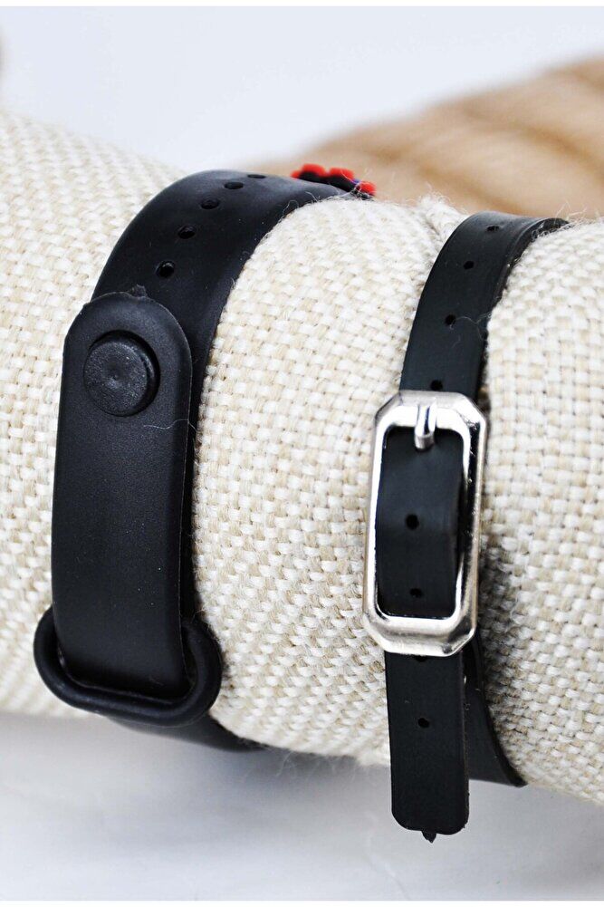 Örümcek Figürlü İsimli Bileklikli Siyah Renk Led Dokunmatik 4-10 Yaş Çocuk Kol Saati