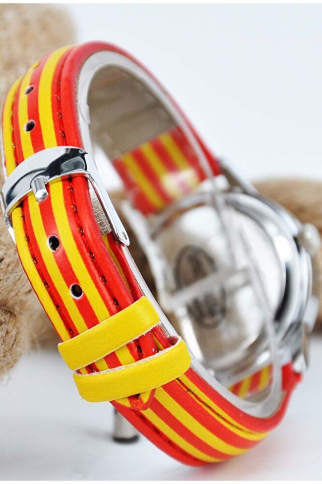 Sarı Kırmızı Deri Kordonlu Analog Rakamlı Çocuk Kol Saati STA-057