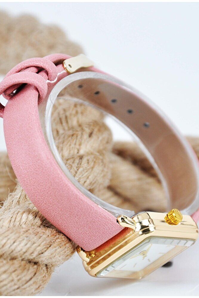 Altın Renk Kare Kasa Pembe Deri Kordonlu Şık Sade Kadın Kol Saati STA-064