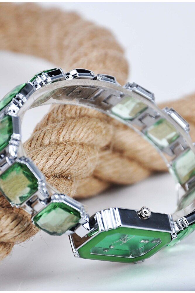 Gümüş Renk Yeşil Zirkon Taş Detay Kordonlu Şık Sade Genç Kız Kadın Quartz Model Yeni Kol Saati
