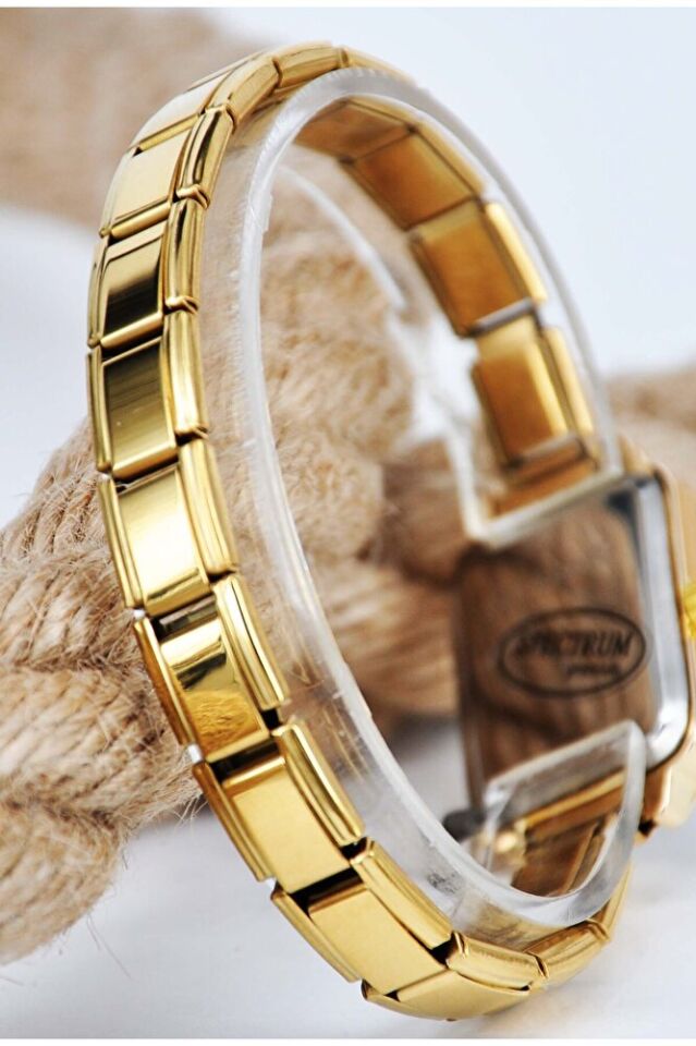 Altın Renk Dikdörtgen Kasa Yeşil Kadran Esnek Kordonlu Şık Zarif Genç Kız Kadın Kol Saati