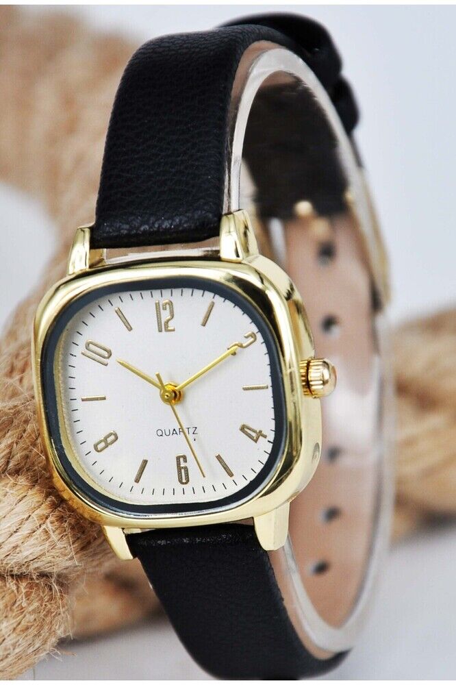 Siyah Deri Kordonlu Gold Renk Kasa Şık Sade Kadın Analog Klasik Şık Günlük Kol Saati