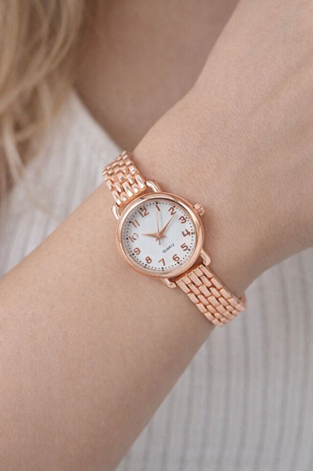 Rose Renk Beyaz Kadran Roma Rakam Minimal Genç Kız Analog Şık Zarif Günlük Kadın Kol Saati