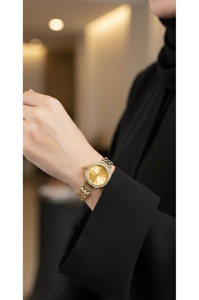 Altın Gold Renk Kordon Altın Renk Kadran Şık Taş Detay Zarif Analog Klasik Genç Kız Kadın Kol Saati