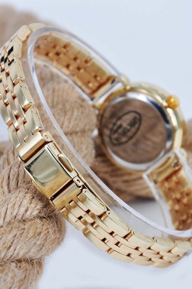 Altın Gold Renk Kordon Altın Renk Kadran Şık Taş Detay Zarif Analog Klasik Genç Kız Kadın Kol Saati