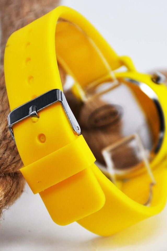 6-14 Yaş Sarı Renk Unisex Çocuk Kadın LED Dijital Kol Saati Sarı Silikon Kordonlu Şık Spor Saat