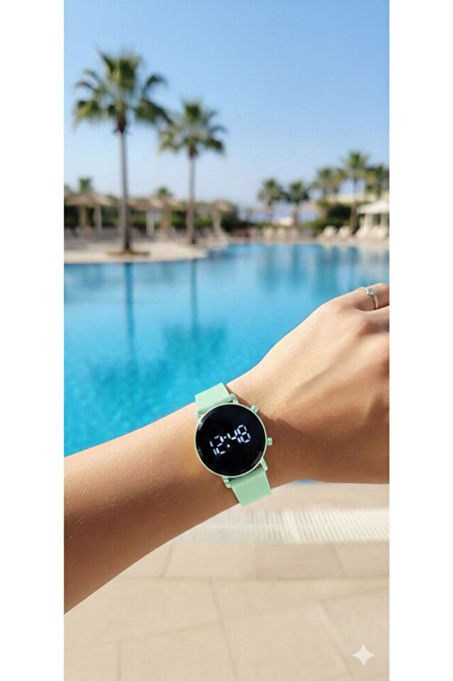 Mint LED Dijital Kol Saati Silikon Kordonlu Unisex Modern Spor Kadın Erkek Saat Şık Minimal Pro Yeni